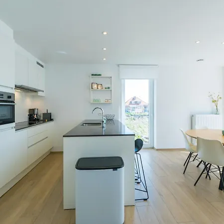 Modern Within Walking Distance Of The Se * Middelkerke