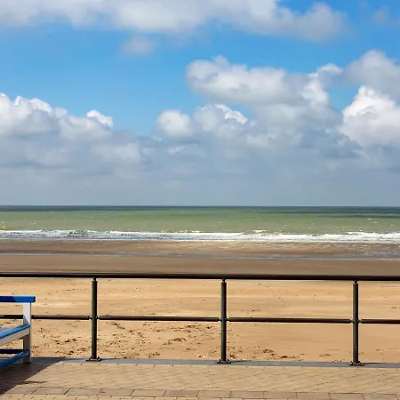 Modern Within Walking Distance Of The Se Apartman