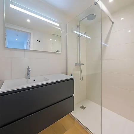 Daire Modern Within Walking Distance Of The Se *