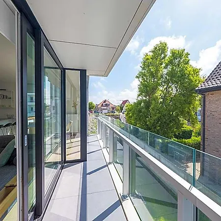 Modern Within Walking Distance Of The Se Daire Middelkerke