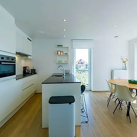 Modern Within Walking Distance Of The Se